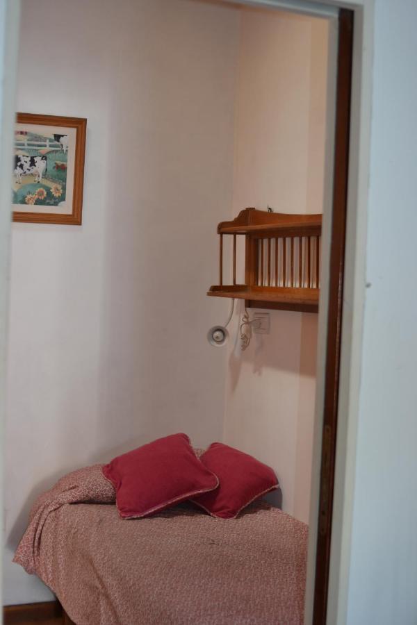 Sl 1908 Quarto em Acomodações Particulares Olivos